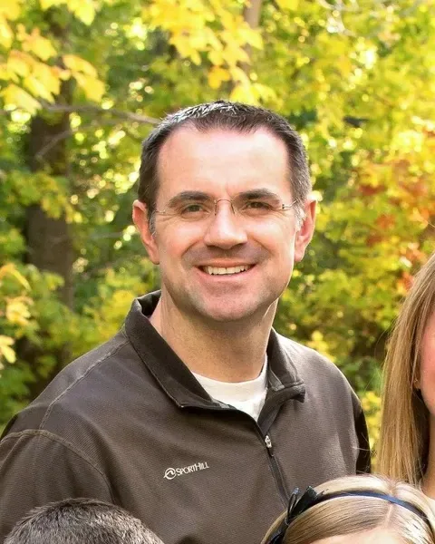 Dr. Ammon Pitt